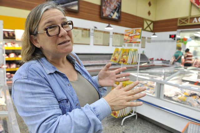 Blumenau - SC - Brasil - 31052018 - Mercado Giassi quase totalmente reabastecido. Silvia Casas Blumenau - SC - Brasil - 31052018 - Mercado Giassi quase totalmente reabastecido. Silvia Casas