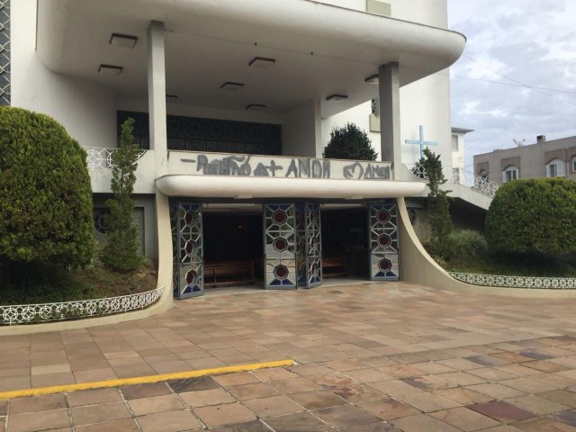Igreja matriz de São Marcos pichada Igreja matriz de São Marcos pichada