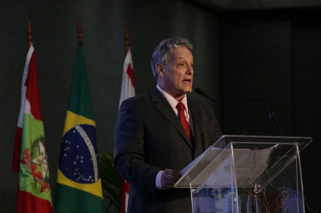 João Goulart Filho (PPL) é um dos pré-candidatos a expor suas ideias no Congresso de Prefeitos em Florianópolis. João Goulart Filho (PPL) é um dos pré-candidatos a expor suas ideias no Congresso de Prefeitos em Florianópolis.