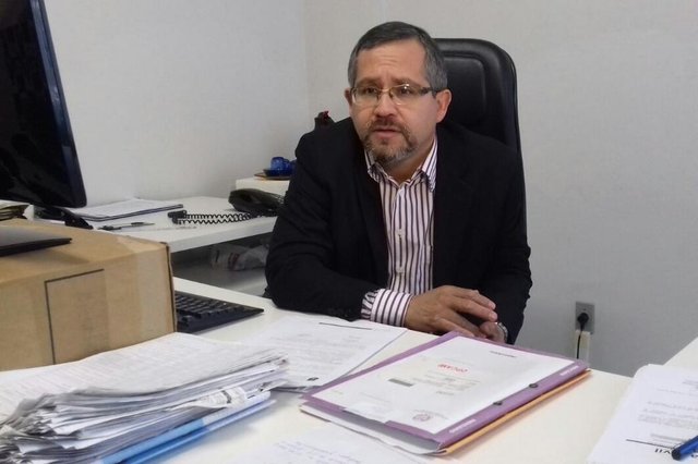 Delegado Nelson Vidal, de Mafra, investiga a morte da menina Heloisa Mathias Lisboa. Delegado Nelson Vidal, de Mafra, investiga a morte da menina Heloisa Mathias Lisboa.