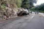Motorista morre após bater caminhão contra paredão de pedra em Flores da Cunha.