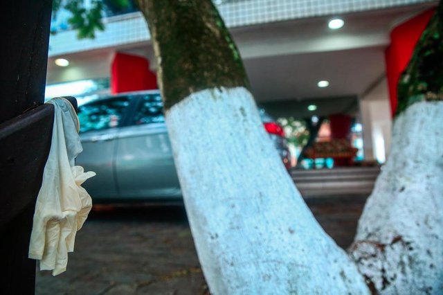 FLORIANÓPOLIS, SC, BRASIL, 06-07-2018 - Quatro membros de uma mesma família e mais um amigo foram mortos no Venice Beach Hotel, em Canasvieiras. Aparentemente o crime foi cometido por motivos de dívidas. A principal vítima é o empresário Paulo Gaspar Lemos. Seus 3 filhos também foram assassinados, além do sócio de um dos filhos. FLORIANÓPOLIS, SC, BRASIL, 06-07-2018 - Quatro membros de uma mesma família e mais um amigo foram mortos no Venice Beach Hotel, em Canasvieiras. Aparentemente o crime foi cometido por motivos de dívidas. A principal vítima é o empresário Paulo Gaspar Lemos. Seus 3 filhos também foram assassinados, além do sócio de um dos filhos.