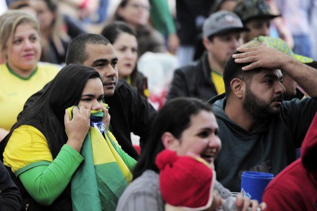 JOINVILLE,SC,BRASIL,06-07-2018.Copa do Mundo 2018mercado municipal,Priscilla Gomes Barbosa e Jorge Barbosa.(Foto:Salmo Duarte/A Notícia)Indexador: Maykon Lammerhirt JOINVILLE,SC,BRASIL,06-07-2018.Copa do Mundo 2018mercado municipal,Priscilla Gomes Barbosa e Jorge Barbosa.(Foto:Salmo Duarte/A Notícia)Indexador: Maykon Lammerhirt
