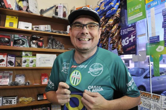 Blumenau - SC - Brasil - 05072018 - Rodrigo Hadlich trocedor do Metropolitano. Blumenau - SC - Brasil - 05072018 - Rodrigo Hadlich trocedor do Metropolitano.