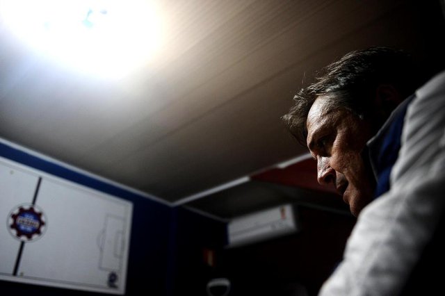 CAXIAS DO SUL, RS, 05/07/2018Carlos Winck , técnico no SER Caxias, fala sobre a preparação do time antes da decisão no próximo domindo contra o Treze da Paraíba pela série D do Campeonato Brasileiro. (Lucas Amorelli/Agência RBS CAXIAS DO SUL, RS, 05/07/2018Carlos Winck , técnico no SER Caxias, fala sobre a preparação do time antes da decisão no próximo domindo contra o Treze da Paraíba pela série D do Campeonato Brasileiro. (Lucas Amorelli/Agência RBS