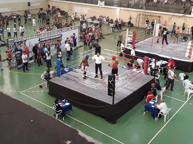 Equipe Chute Boxe no brasileiro de kickboxing Equipe Chute Boxe no brasileiro de kickboxing
