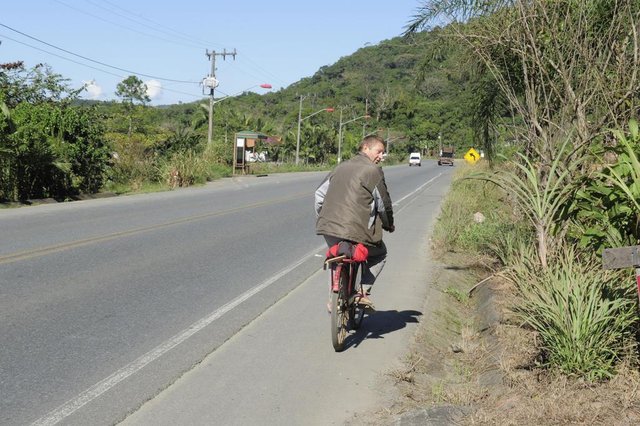 JOINVILLE,SC,BRASIL,13-07-2018.Rodovia do Arroz.Nivaldo Brümmen,diz que curva da morte já registra pelo menos 8 óbitos,KM16.(Foto:Salmo Duarte/A Notícia)Indexador: Maykon Lammerhirt JOINVILLE,SC,BRASIL,13-07-2018.Rodovia do Arroz.Nivaldo Brümmen,diz que curva da morte já registra pelo menos 8 óbitos,KM16.(Foto:Salmo Duarte/A Notícia)Indexador: Maykon Lammerhirt