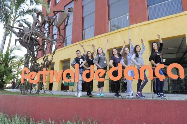 JOINVILLE,SC,BRASIL,16-07-2018.Festival de Dança 2018.Grupos já estão chegando na cidade.Cia de Dança Adriana Silva,Apucarana PR.(Foto:Salmo Duarte/A Notícia)Indexador: Maykon Lammerhirt JOINVILLE,SC,BRASIL,16-07-2018.Festival de Dança 2018.Grupos já estão chegando na cidade.Cia de Dança Adriana Silva,Apucarana PR.(Foto:Salmo Duarte/A Notícia)Indexador: Maykon Lammerhirt