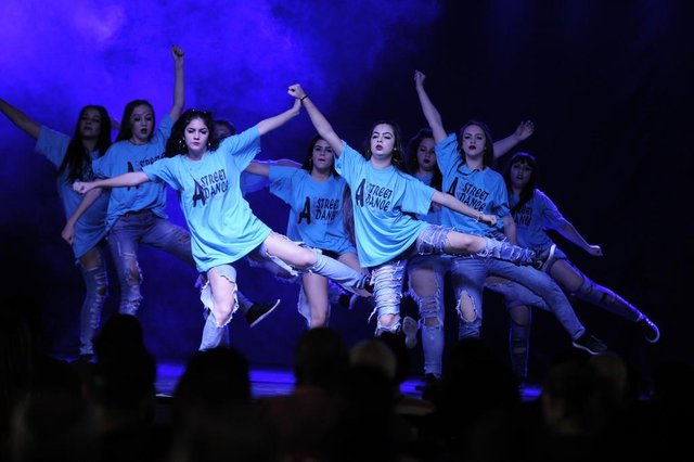 JOINVILLE,SC,BRASIL,19-07-2018.Festival de Dança 2018.Palcos abertos.Abalo Strete Dance.(Foto:Salmo Duarte/A Notícia)Indexador: Maykon Lammerhirt JOINVILLE,SC,BRASIL,19-07-2018.Festival de Dança 2018.Palcos abertos.Abalo Strete Dance.(Foto:Salmo Duarte/A Notícia)Indexador: Maykon Lammerhirt