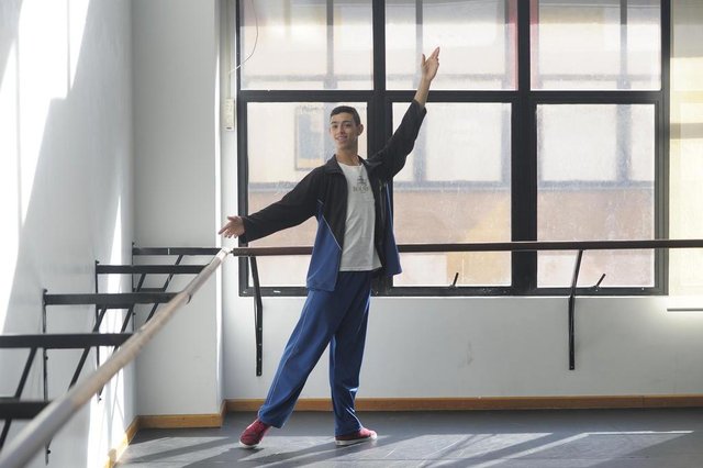 JOINVILLE,SC,BRASIL,23-07-2018.Audição Bolshoi Brasil. A Escola realiza todo ano a seleção de novos talentos para ingresso nos cursos básico e técnico de dança clássica.Caynan Oliveira.(Foto:Salmo Duarte/A Notícia)Indexador: Maykon Lammerhirt JOINVILLE,SC,BRASIL,23-07-2018.Audição Bolshoi Brasil. A Escola realiza todo ano a seleção de novos talentos para ingresso nos cursos básico e técnico de dança clássica.Caynan Oliveira.(Foto:Salmo Duarte/A Notícia)Indexador: Maykon Lammerhirt