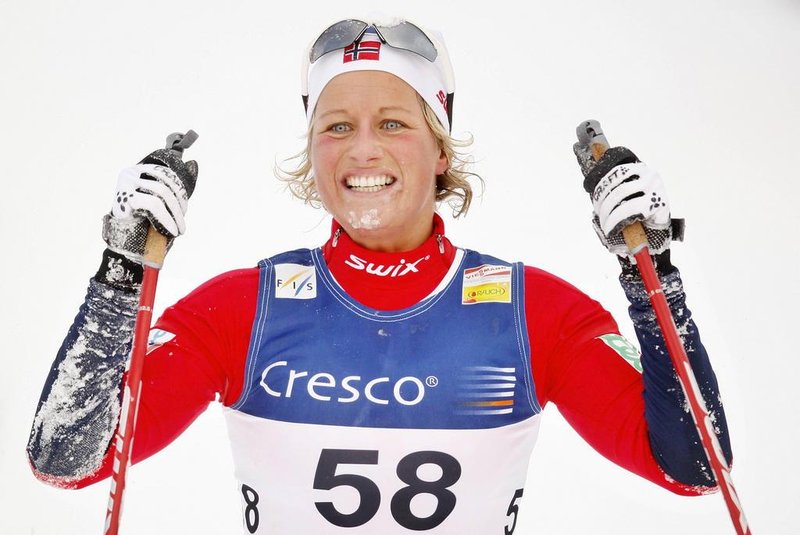  (FILES) In this file photo taken on November 24, 2007, Norways Vibeke Skofterud, second placed in the womens World Cup 10-kilometer free style cross-country ski race, reacts as she crosses the finish line in Beitostolen, Norway.Skofterud, 38, was found dead near the island of St Helena in Southern Norway on July 29, 2018, after she was reported missing. Investigations to enlighten the circumstances of her death - probably a jet ski accident - are going on.  / AFP PHOTO / DANIEL SANNUM LAUTENEditoria: SPOLocal: BeitostølenIndexador: DANIEL SANNUM LAUTENSecao: nordic skiingFonte: AFPFotógrafo: STR