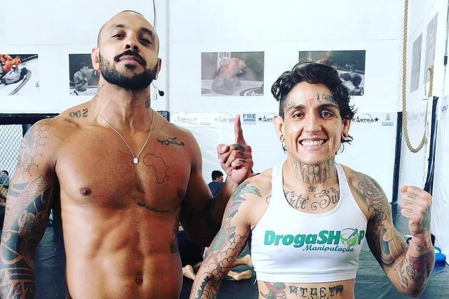 Lutadores de SC em busca do UFC via Contender Series - Marcos Conrado Jr. e Sarah Frota Lutadores de SC em busca do UFC via Contender Series - Marcos Conrado Jr. e Sarah Frota