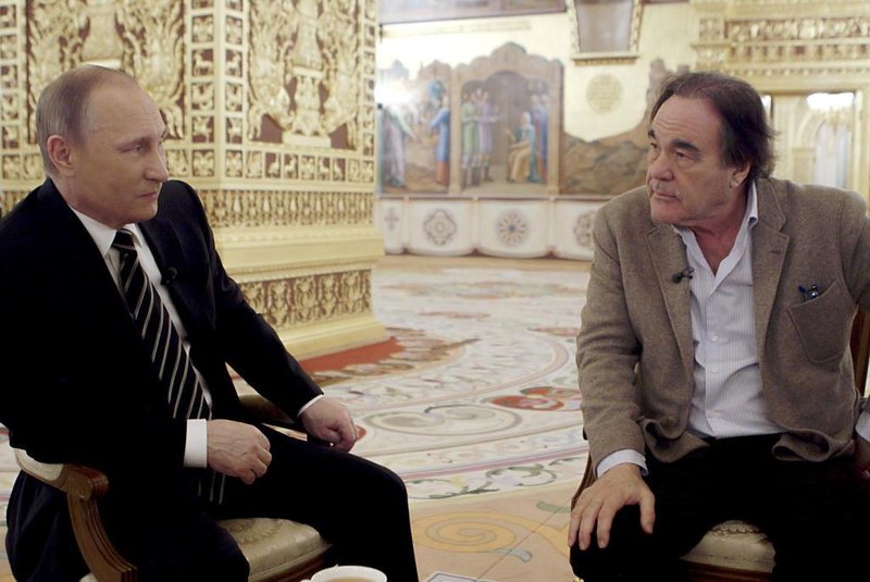 Oliver Stone entrevista Vladimir Putin