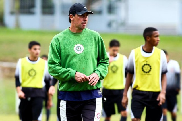 Catarinense C 2018, Treino PrósperaSC - Criciúma - 08/08/2018 - Catarinense C 2018, Treino Próspera - Paulo Baier comando treino tático do Esporte Clube Próspera. Foto: Guilherme HahnIndexador: Guilherme Hahn Catarinense C 2018, Treino PrósperaSC - Criciúma - 08/08/2018 - Catarinense C 2018, Treino Próspera - Paulo Baier comando treino tático do Esporte Clube Próspera. Foto: Guilherme HahnIndexador: Guilherme Hahn