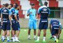 Direção do Grêmio explica ausência de Renato no treino desta quinta