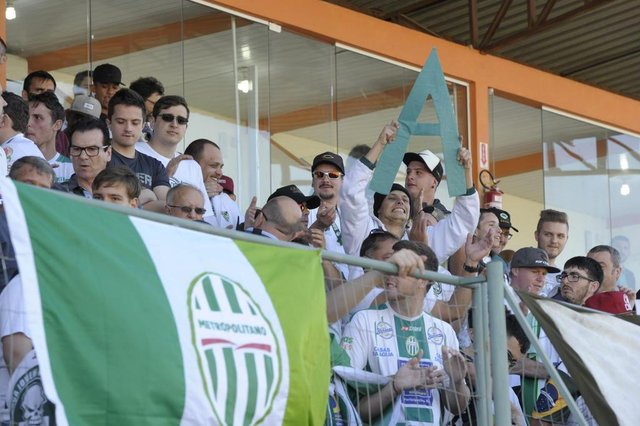Camboriú x Metropolitano , semifinais, jogo de volta, Série B do Catarinense , Estádio Roberto Santos Garcia , Camboriú Camboriú x Metropolitano , semifinais, jogo de volta, Série B do Catarinense , Estádio Roberto Santos Garcia , Camboriú