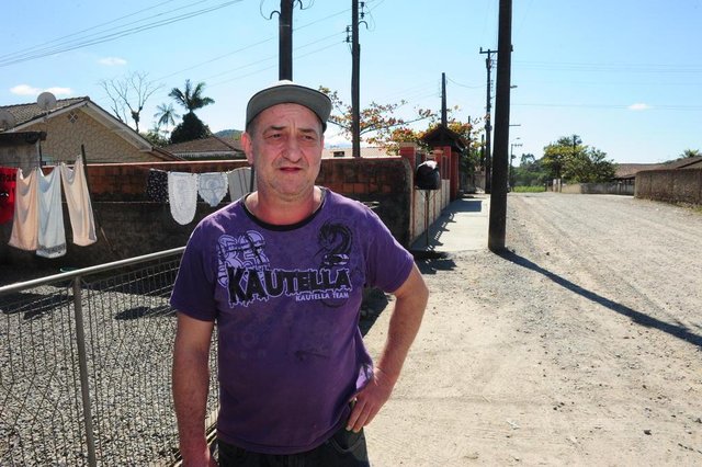 JOINVILLE,SC,BRASIL,19-08-2018.Regularização Fundiária em Joinville,Servidão Maria Madlena gonsalves,região do Canela em Pirabeiraba.(Foto:Salmo Duarte/A Notíocia) JOINVILLE,SC,BRASIL,19-08-2018.Regularização Fundiária em Joinville,Servidão Maria Madlena gonsalves,região do Canela em Pirabeiraba.(Foto:Salmo Duarte/A Notíocia)