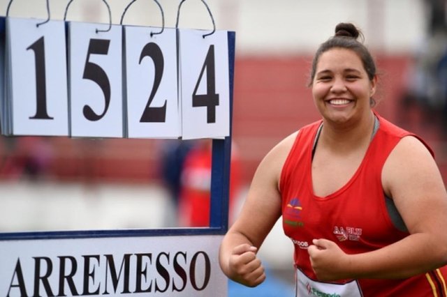 Amanda Scherer conquista o primeiro ouro de Blumenau nos Jogos Abertos Amanda Scherer conquista o primeiro ouro de Blumenau nos Jogos Abertos