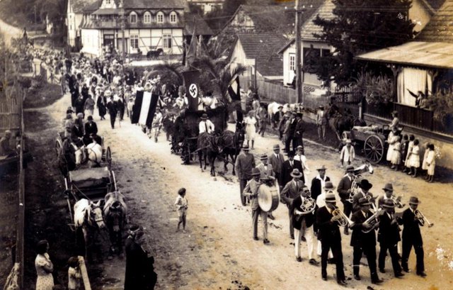 Matéria especial para o Nós sobre o envolvimento do governo espanhol na perseguição aos Alemães que viviam no Brasil na Segunda Guerra. Matéria especial para o Nós sobre o envolvimento do governo espanhol na perseguição aos Alemães que viviam no Brasil na Segunda Guerra.