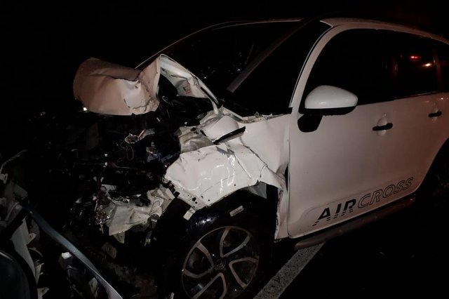 Acidente na SC-421 em Blumenau Acidente na SC-421 em Blumenau