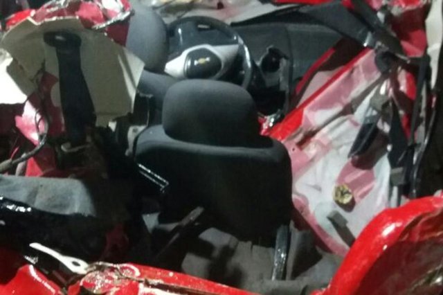 Motorista sobrevive após ser arrastada por trem em Rio Negrinho Motorista sobrevive após ser arrastada por trem em Rio Negrinho