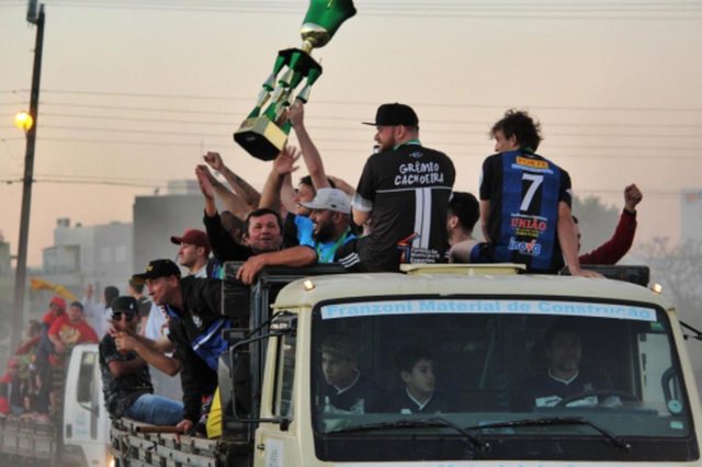 Grêmio Cachoeira representará Grande Florianópolis no campeonato catarinense de futebol amador Grêmio Cachoeira representará Grande Florianópolis no campeonato catarinense de futebol amador