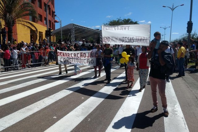 Desfile de 7 de setembro em Joinville Desfile de 7 de setembro em Joinville