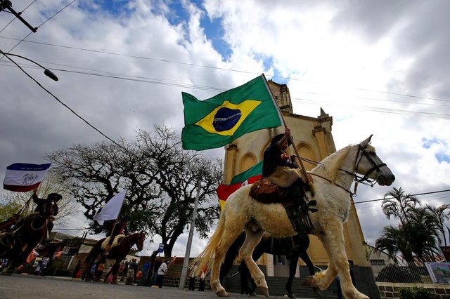 PORTO ALEGRE - BRASIL - Desfile tradicionalista no extremo sul em Porto Alegre. PORTO ALEGRE - BRASIL - Desfile tradicionalista no extremo sul em Porto Alegre.