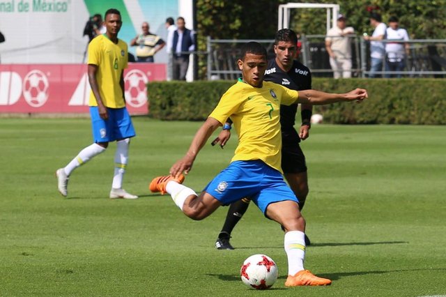 Luan Pereira, ex-Luanzinho, do Avaí na Seleção Brasileira sub-20 Luan Pereira, ex-Luanzinho, do Avaí na Seleção Brasileira sub-20