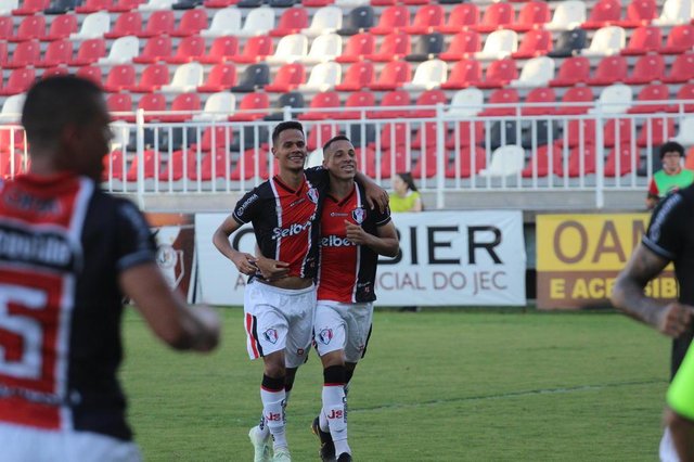 Joinville vence o Figueirense por 4 a 1 na Arena pela Copa Santa Catarina Joinville vence o Figueirense por 4 a 1 na Arena pela Copa Santa Catarina