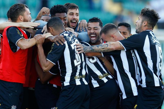 FLORIANÓPOLIS, SC, BRASIL, 08-09-2018: Figueirense x CSA pela série B do Brasileirão. FLORIANÓPOLIS, SC, BRASIL, 08-09-2018: Figueirense x CSA pela série B do Brasileirão.