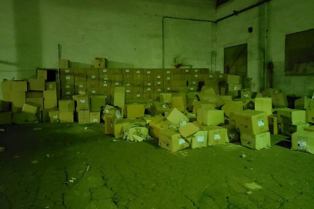 Polícia localiza carreta com produtos roubados em Joinville Polícia localiza carreta com produtos roubados em Joinville