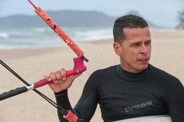 FLORIANÓPOLIS, SC, BRASIL, 05/10/2018: Poluição nas Praias de Florianópolis. Na foto: Praia do Campeche. (Foto: CRISTIANO ESTRELA / DIÁRIO CATARINENSE) FLORIANÓPOLIS, SC, BRASIL, 05/10/2018: Poluição nas Praias de Florianópolis. Na foto: Praia do Campeche. (Foto: CRISTIANO ESTRELA / DIÁRIO CATARINENSE)