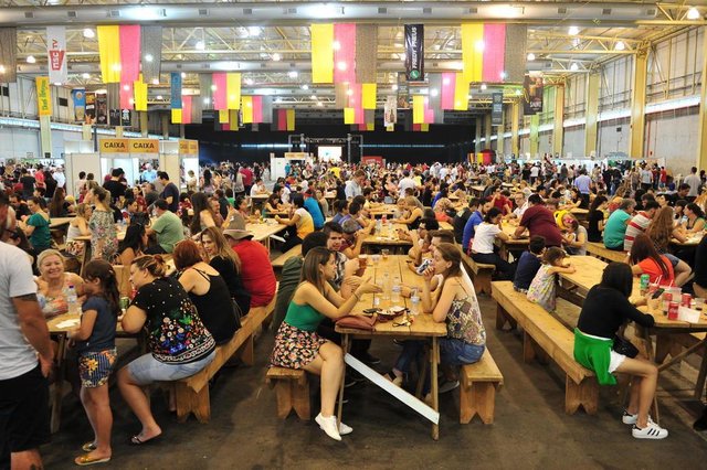 JOINVILLE,SC,BRASIL,12-10-2017.Bierville 2017.(Foto:Salmo Duarte/A Notícia,Geral) JOINVILLE,SC,BRASIL,12-10-2017.Bierville 2017.(Foto:Salmo Duarte/A Notícia,Geral)