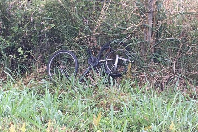 Ciclista é atropelado no Morro dos Cavalos Ciclista é atropelado no Morro dos Cavalos