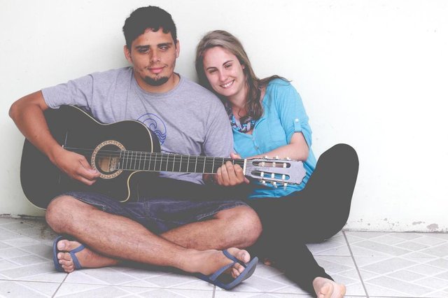 FLORIANÓPOLIS, SC, BRASIL, 12.10.2018: Professor Tarso é um dos exemplos para o dia dos professores. É formado pela PUC-RS e atua como ACT na EJA em Florianópolis. Ele fala sobre as dificuldades no mercado e de todas as barreiras que encontra criadas por quem não compreende sua deficiência visual. (Foto: Diorgenes Pandini/Diário Catarinense)Indexador: Diorgenes Pandini FLORIANÓPOLIS, SC, BRASIL, 12.10.2018: Professor Tarso é um dos exemplos para o dia dos professores. É formado pela PUC-RS e atua como ACT na EJA em Florianópolis. Ele fala sobre as dificuldades no mercado e de todas as barreiras que encontra criadas por quem não compreende sua deficiência visual. (Foto: Diorgenes Pandini/Diário Catarinense)Indexador: Diorgenes Pandini