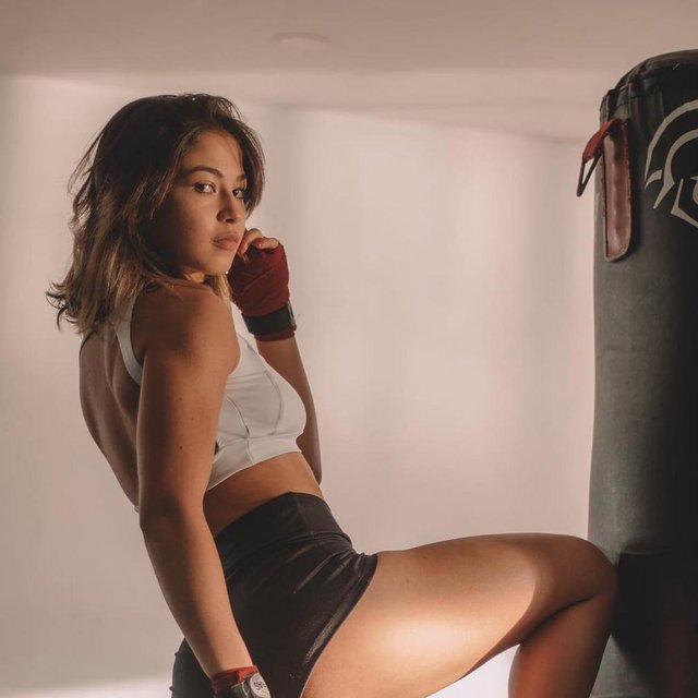 Lutadora de São José vai disputar Pan-Americano de Kickboxing no México Lutadora de São José vai disputar Pan-Americano de Kickboxing no México