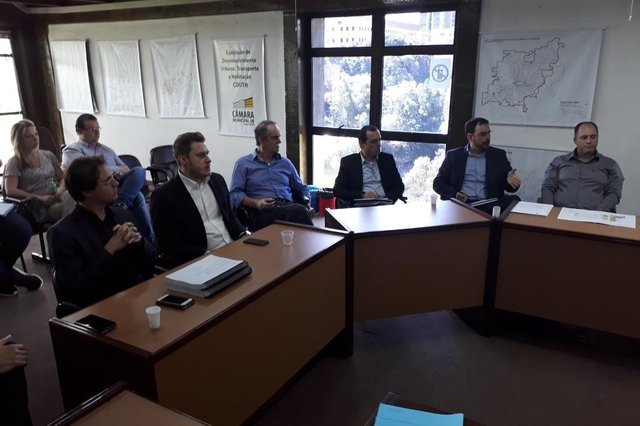 Reunião sobre Plano Diretor com secretários municipais e vereadores Reunião sobre Plano Diretor com secretários municipais e vereadores