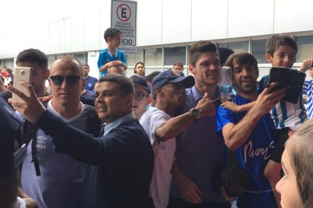 Avaí, Desembarque, Elenco, Aeroporto, Leão, Futebol, Série B Avaí, Desembarque, Elenco, Aeroporto, Leão, Futebol, Série B