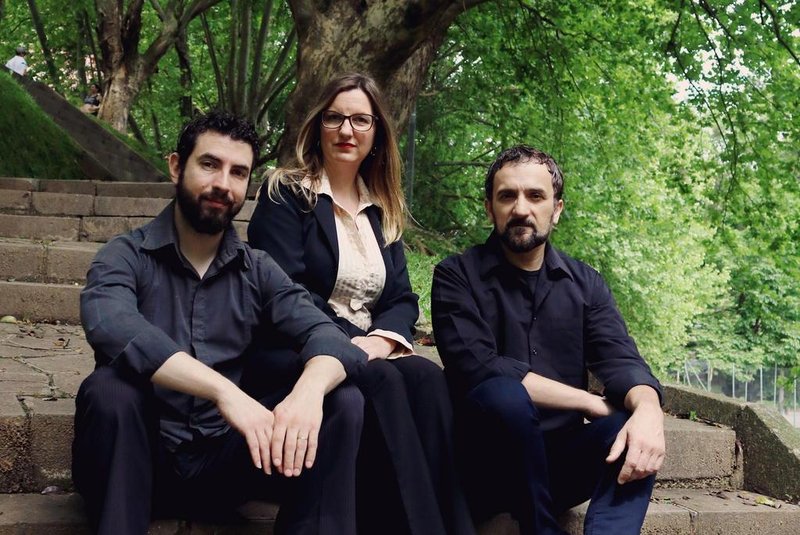 Ária Trio lança disco inspirado na trilha sonora do curta O Inimigo