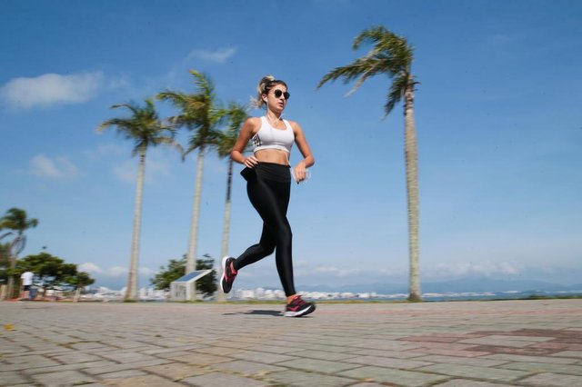 FLORIANÓPOLIS, SC, BRASIL, 23/11/2018: Esportes ao ar livre. Na foto: Corrida na Beira-Mar (Foto: CRISTIANO ESTRELA / DIÁRIO CATARINENSE) FLORIANÓPOLIS, SC, BRASIL, 23/11/2018: Esportes ao ar livre. Na foto: Corrida na Beira-Mar (Foto: CRISTIANO ESTRELA / DIÁRIO CATARINENSE)