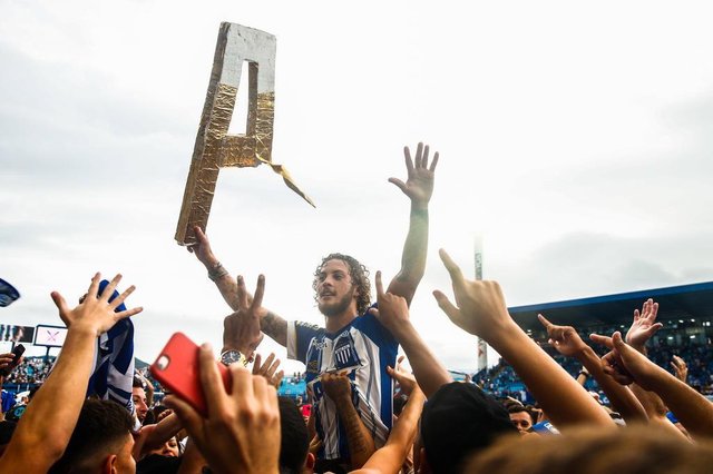 FLORIANÓPOLIS, SC, BRASIL - 24/11/2018Avaí empata com a Ponte Preta na última rodada da série B do Campeonato Brasileiro de Futebol e garante acesso à Série AIndexador: EMERSON SOUZA FLORIANÓPOLIS, SC, BRASIL - 24/11/2018Avaí empata com a Ponte Preta na última rodada da série B do Campeonato Brasileiro de Futebol e garante acesso à Série AIndexador: EMERSON SOUZA