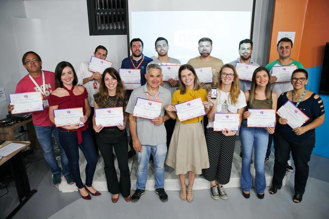 FLORIANÓPOLIS, SC, BRASIL, 06/12/2018: Entrega do Prêmio de Jornalismo NSC e lançamento do Manual de Jornalismo NSC.Na foto: Vencedores do Prêmio NSC (Foto: CRISTIANO ESTRELA / DIÁRIO CATARINENSE) FLORIANÓPOLIS, SC, BRASIL, 06/12/2018: Entrega do Prêmio de Jornalismo NSC e lançamento do Manual de Jornalismo NSC.Na foto: Vencedores do Prêmio NSC (Foto: CRISTIANO ESTRELA / DIÁRIO CATARINENSE)