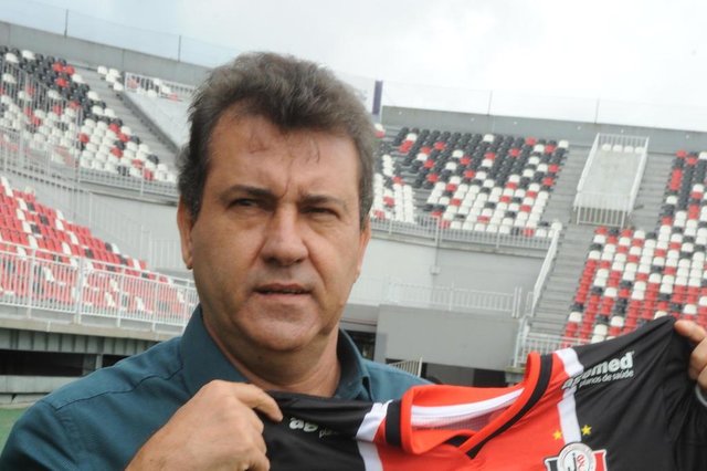 JOINVILLE,SC,BRASIL,08-11-2018.Zé Teodoro,novo técnico do Jec.(Foto:Salmo Duarte/A Notícia) JOINVILLE,SC,BRASIL,08-11-2018.Zé Teodoro,novo técnico do Jec.(Foto:Salmo Duarte/A Notícia)