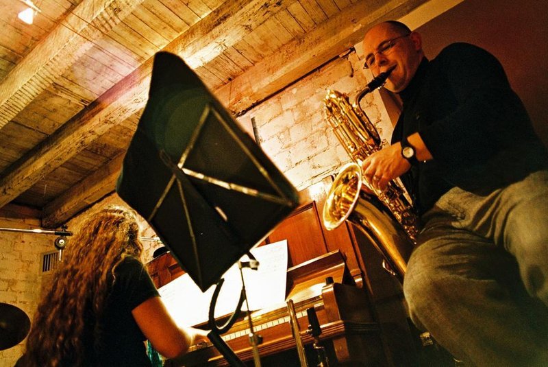 A pianista Bethy Krieger e o músico Luizinho Santos 