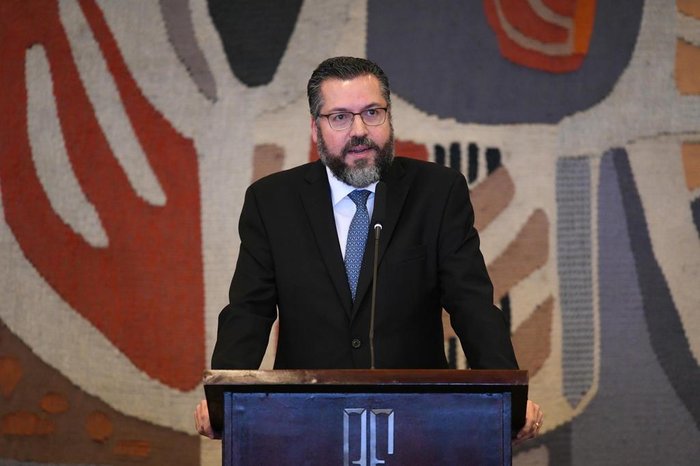 Arthur Max / AIG-MRE Arthur Max / AIG-MRE