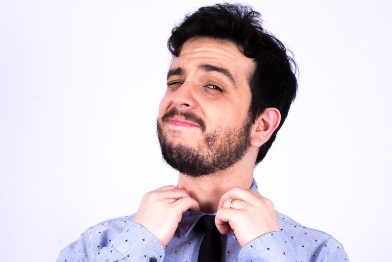 Comediante paulista Rominho Braga é o convidado do primeiro Serra Comedy do ano em Caxias do Sul 