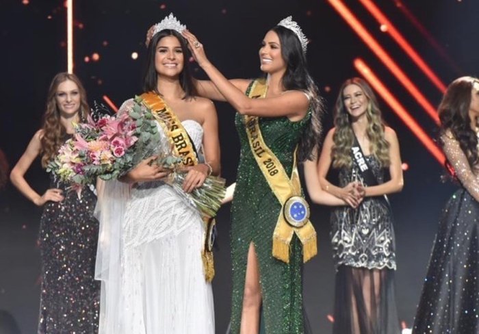 Cleiby Trevisan / Miss Brasil BE Emotion Cleiby Trevisan / Miss Brasil BE Emotion
