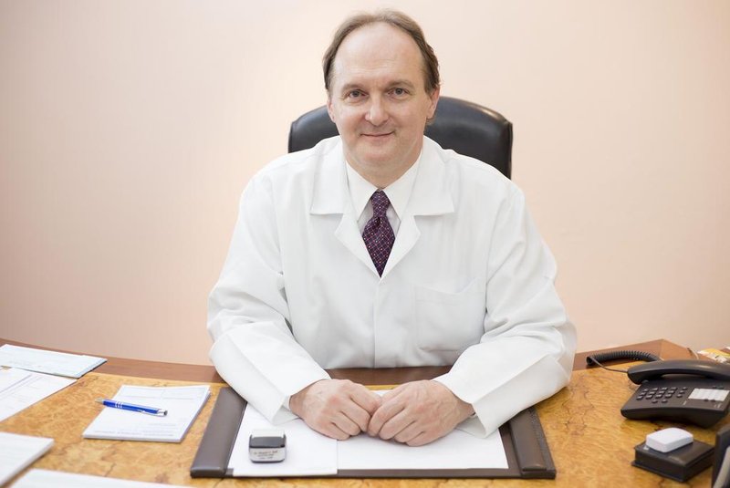 Médico Ricardo Boff, oncologista Ricardo Boff, câncer de mama, livro doenças da mama