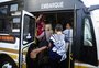 VÍDEO: passageiros enfrentam superlotação na linha T9, em Porto Alegre